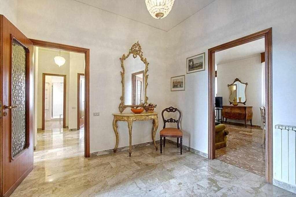 Frati Bigi With Two Bedrooms And Parking Floransa Dış mekan fotoğraf